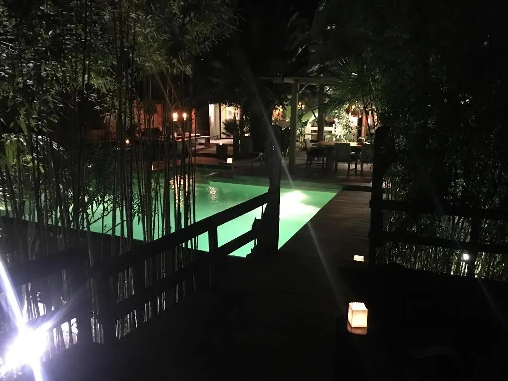 Villa Bali Cassis 0*,